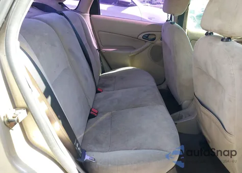 2002 Ford Focus Se из США, поврежденный, VIN 1FAFP34P42W209357